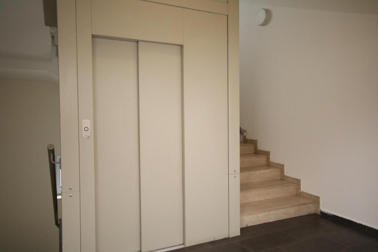 Studio Cozy Timisoara Ngoại thất bức ảnh